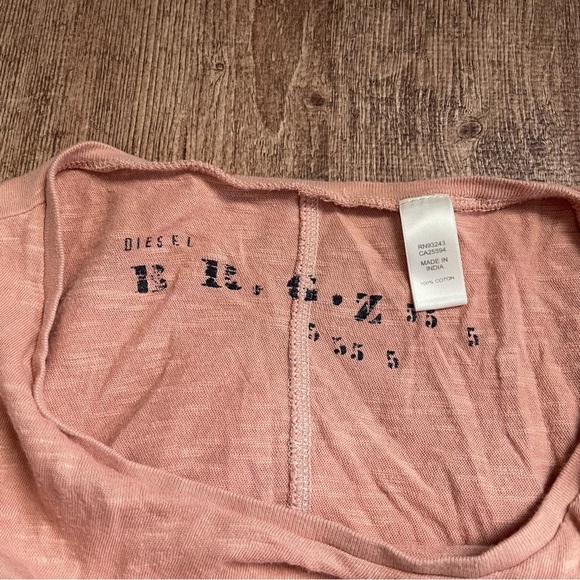 Diesel B.R.G.Z. 55 Pink Pocket T-Shirt Size Large - Picture 3 of 4
